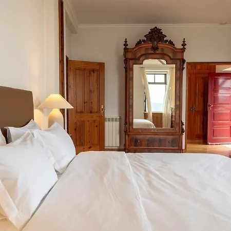 Villa Casa Do Vale - Retreat In The Douro Vineyards