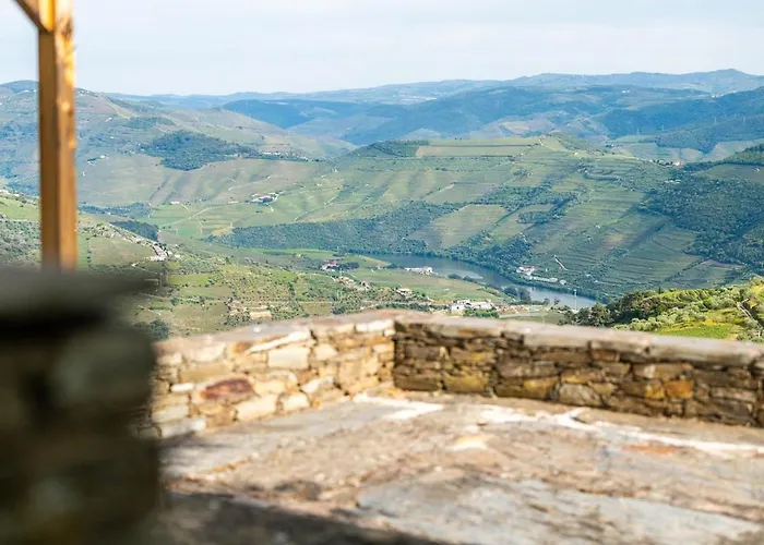 Вилла Casa Do Vale - Retreat In The Douro Vineyards
