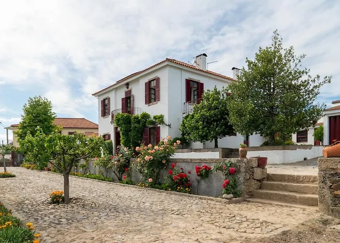 Вилла Casa Do Vale - Retreat In The Douro Vineyards Provesende